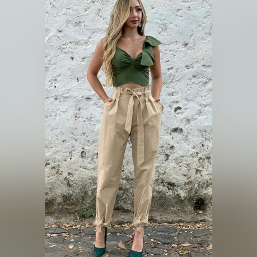Khaki color, Harlem pants